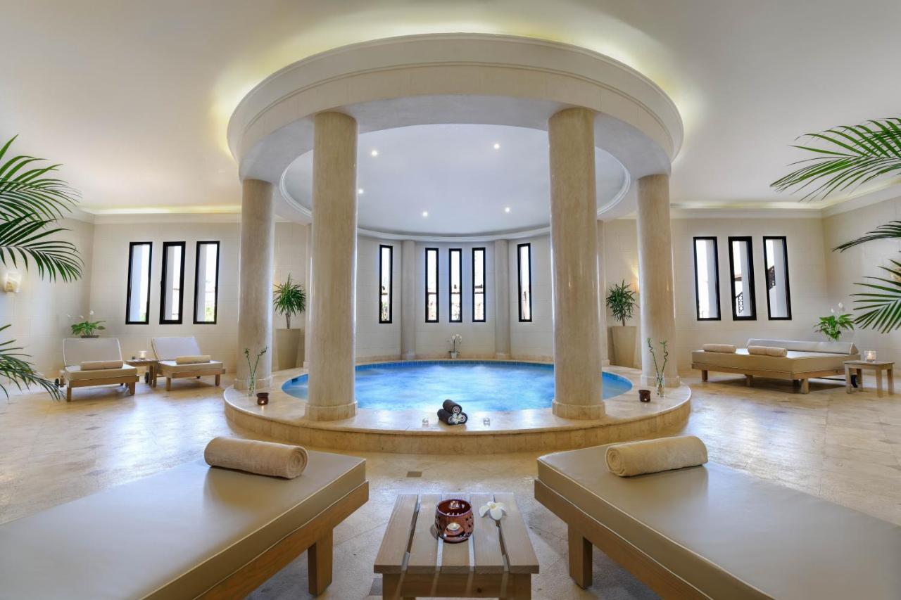 Jaz Belvedere Sharm el-Sheikh Luaran gambar Spa at the Four Seasons Hotel, Cairo